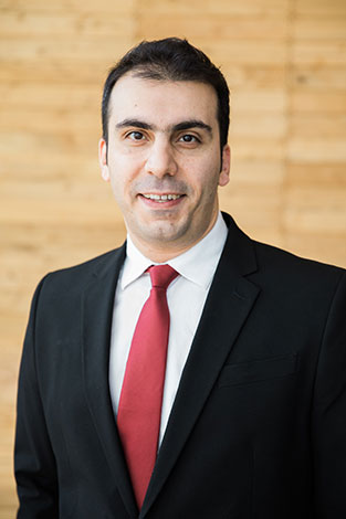 Khosro Alizadeh