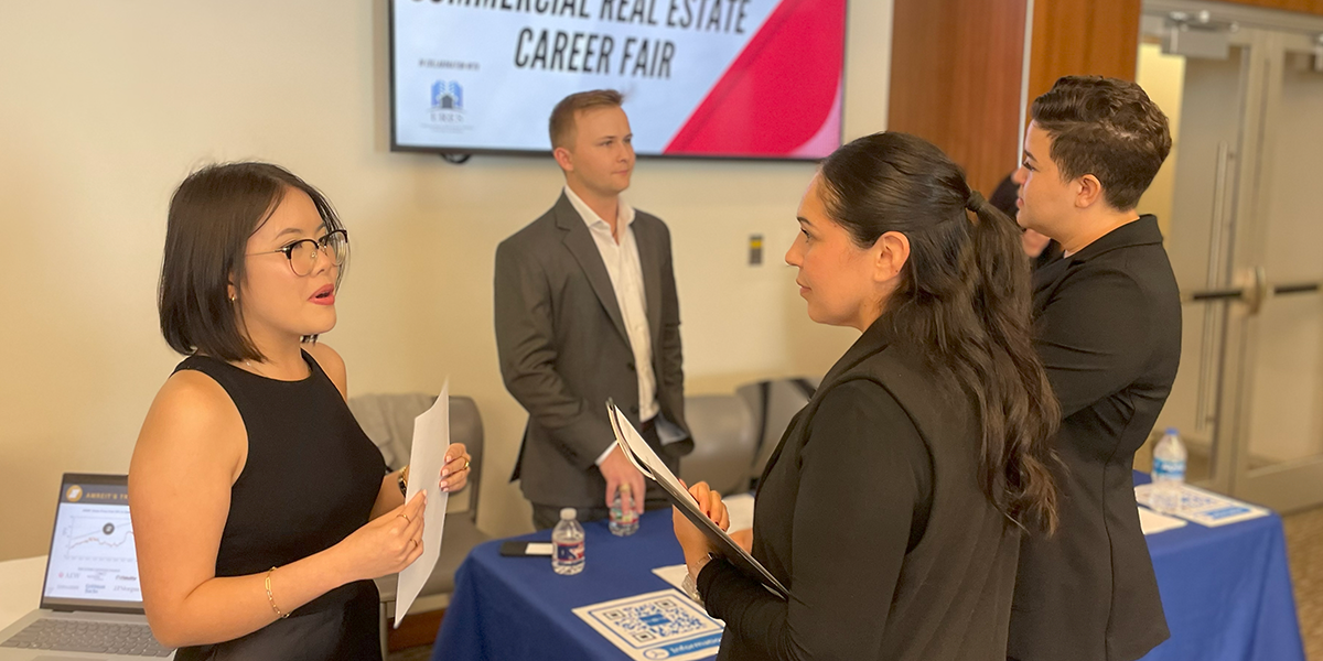 Photo: Bauer Students and Employers at Real Estate Career Fair