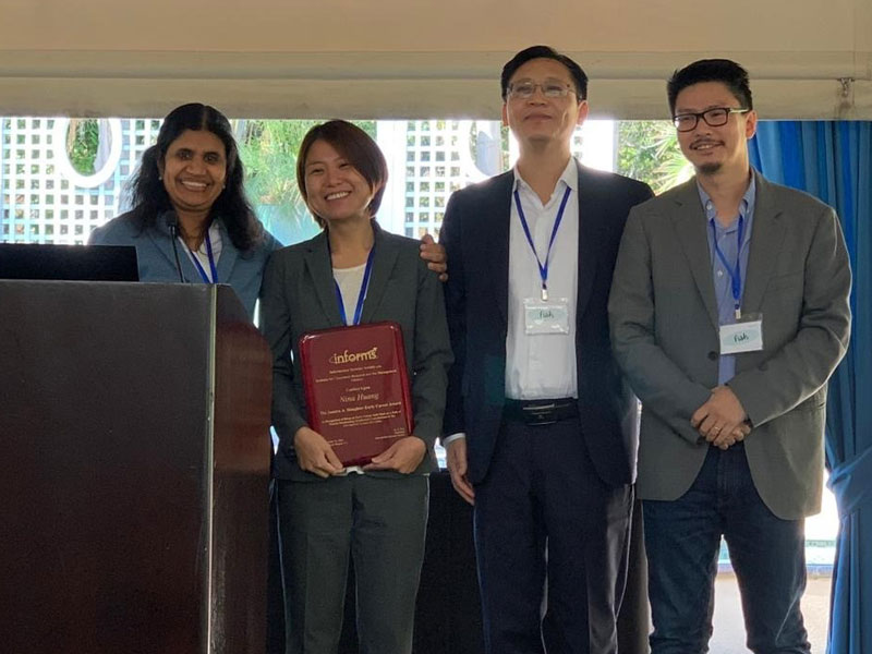 Nina Huang, Associate Professor and Bauer Fellow in the Department of Decision & Information Sciences at the C. T. Bauer College of Business receives an award from the Information Systems Society (ISS).